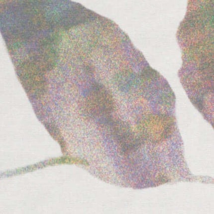 Springbloom inbetween-gordijnstof met multicolour-accenten en subtiele pixeleffecten, De Ploeg, Kendix. Vanaf 5 meter 10% korting.
