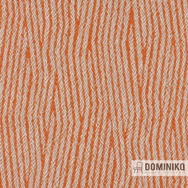 Aristide Lepis Tangerine meubelstof met golvend patroon, geschikt voor binnen en buiten gebruik.