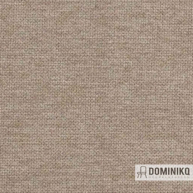 Aristide Louis meubelstof in Latte met subtiel diamantmotief, behandeld met Aquaclean voor vlekbestendigheid.