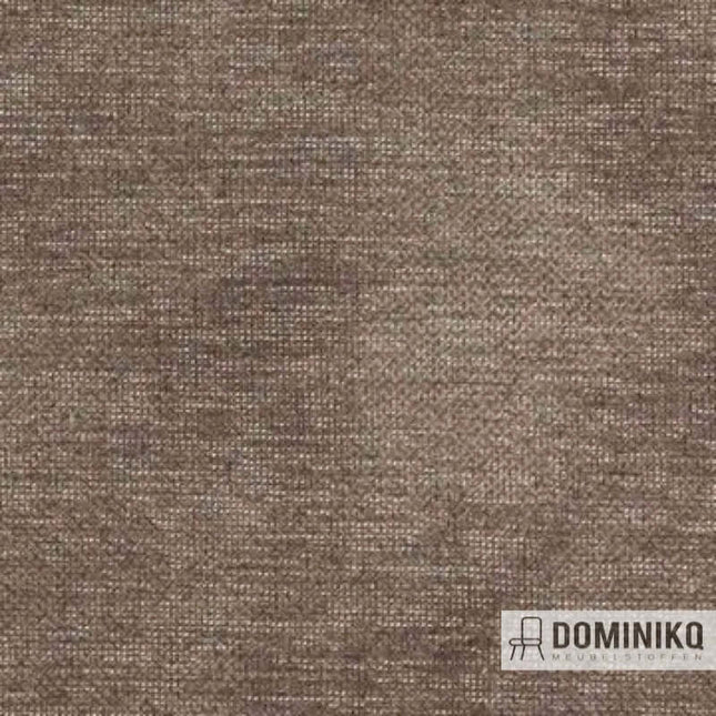 Aristide Louis meubelstof in chocoladebruin met subtiel diamantmotief, behandeld met Aquaclean, duurzaam en vlekbestendig.