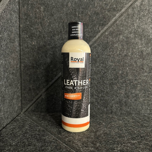 Leather Care & Color Lederwas - 250 ml bottle on dark background