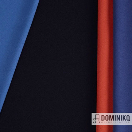 Camira Fabrics Phoenix YP106 Calypso meubelstoffen in blauw en oranje tinten, geschikt voor professionele projecten en bureaustoelen.