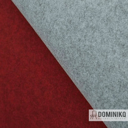 Tweekleurige vilten meubelstof van Camira Fabrics Sonus collectie met rode en grijze tinten, tijdloos en modern design.