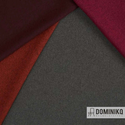 Camira Fabrics X2 AK009 Acute stof in gerecycled polyester, in roodtinten en grijs, met bouclé-achtige structuur, 3 stalen.