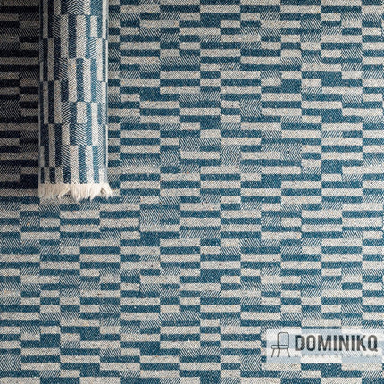 Geweven stof Clan CF1116 - 0101 Sinclair van Bute Fabrics met blauw-wit patroon, Schotse clans geïnspireerd design.