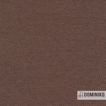 Alt: Close-up van De Ploeg - Alto bouclé stof in bruine tint, ideaal voor stijlvolle interieurs. Vanaf 5 meter 10% korting. Dominikq.