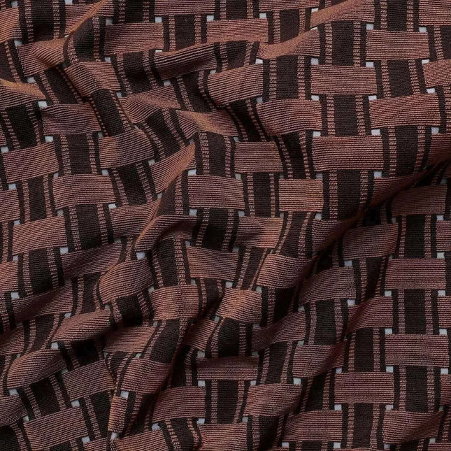 Kvadrat - Sahco - Zade - 280 fabric displaying geometric épinglé technique with matte and glossy viscose loops on cotton base.
