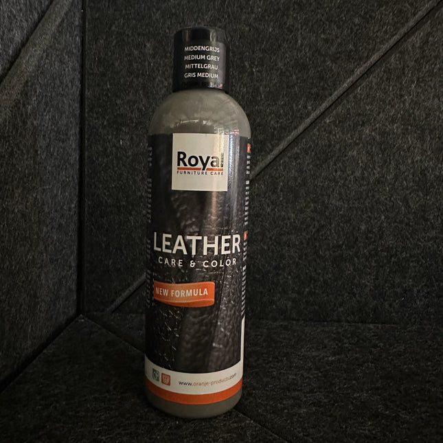 Leather Care & Color Lederwas - 250 ml bottle by Royal Furniture in black background