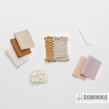Stalen van gebreide meubelstoffen uit de Planum collectie van Febrik, Kvadrat, met diverse texturen en kleuren op een witte achtergrond.