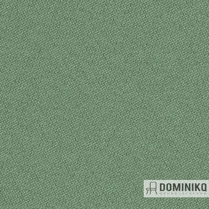 Groene Just Screen stof met subtiel tweekleurig ontwerp, geïnspireerd door betonstructuren, gemaakt van gerecycled polyester met matte textuur.