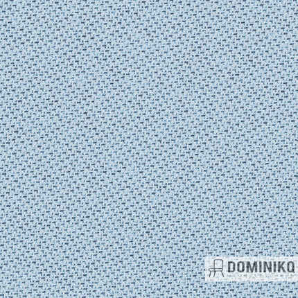 Stof Tonal met tweekleurige melange en speelse lijnen, geschikt voor zitmeubilair en schermen, in lichtblauw en donkere tinten.