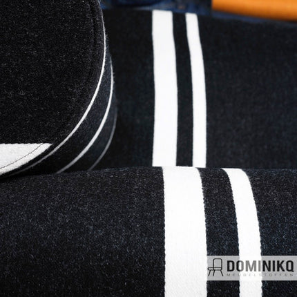 Detail van Savak stof met onregelmatige lange strepen in zwart-wit, klassiek Deens meubeldesign uit de jaren '60.