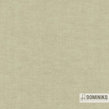 Linnekleurige stof Arita van Kendix voor interieurdesign. Kamerhoog en dicht geweven met unieke stonewashed uitstraling. I Dominikq.