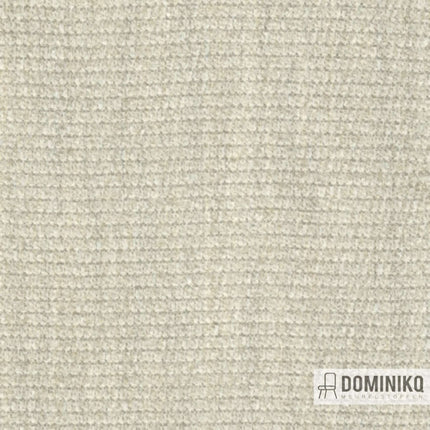 Detail van de Phoenix gordijnstof door De Ploeg, met losse garens en een veerachtige textuur. Vanaf 5 meter 10% korting beschikbaar.