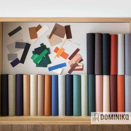 Naveli woltextiel in diverse kleuren, geïnspireerd op modernisme, met brandvertragende eigenschappen, aangeboden door Kvadrat.