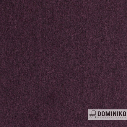 Donkerpaarse Cashmir-stof, zacht geweven polyester met verfijnde structuur, antibacterieel en waterdicht. Vanaf 5 meter 10% korting.
