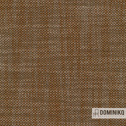 Luxe meubelstof Kreda van De Ploeg in bruintint met een elegante, matte linnenachtige textuur. Vanaf 5 meter 10% korting. I Dominikq
