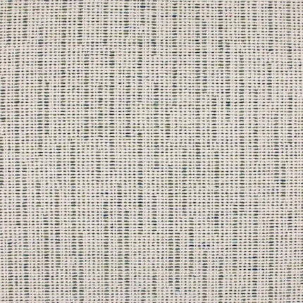 Stoffen met subtiele wafelstructuur uit de collectie Leon van Aristide, zijdezacht en aaibaar, in beige tint.