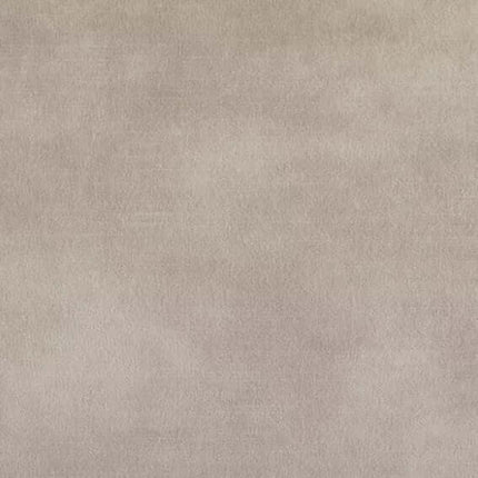 Aristide Markle 221 Almond fluwelen meubelstof met lichte glans en structuur, luxueuze uitstraling, brandvertragend polyester.