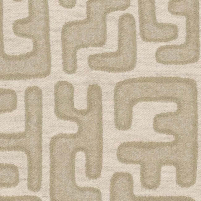 Nido-stof van Aristide met organisch ontwerp in frisse witte tint; stevige materiaalmix voor meubelbekleding.