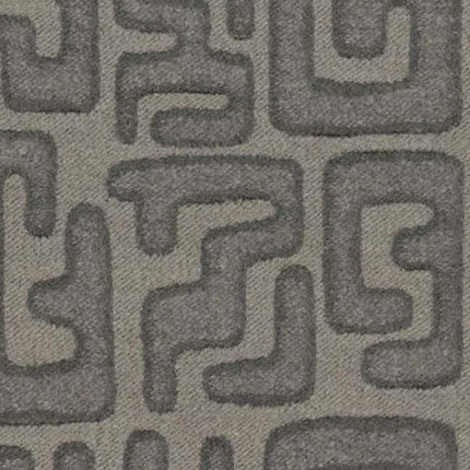 Grijs Nido meubelbekleding met organisch patroon van Aristide, duurzame materiaalmix, minimalistische krimp en slijtvastheid, perfect voor stijlvol interieur.