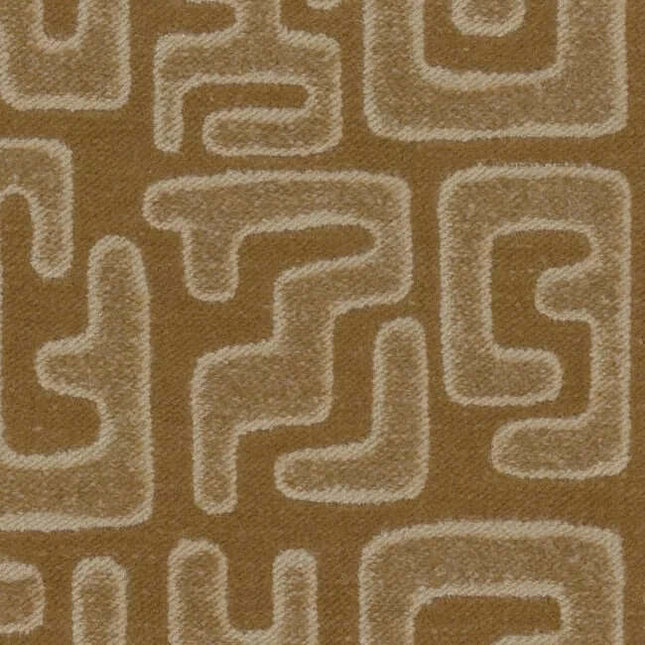 Close-up van Aristide Nido stof met organisch ontwerp in hazel kleur, stevige kwaliteit en slijtvastheid, geschikt voor stijlvolle interieurs.