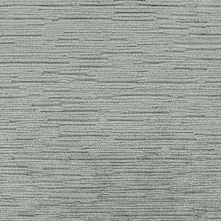 Aristide Olson 120 Silver velvet stof, hoge slijtvastheid, moderne onregelmatige strepen, zacht en duurzaam voor intensief gebruik.