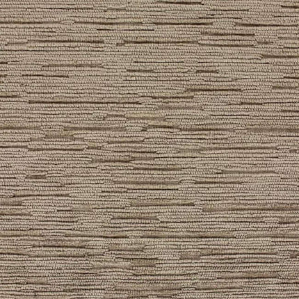 Velvet stof Olson in Mocha met moderne, onregelmatige strepen, hoge slijtvastheid en lichtechtheid, ideaal voor intensief gebruik.