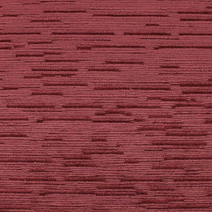 Olson 580 Plum velvet stof met korte, onregelmatige strepen, hoge slijtvastheid en lichtechtheid - perfect voor intensief gebruik.
