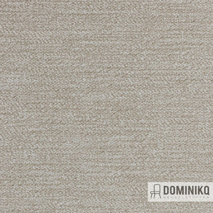 Alt Tag: Sark buitengewone stof in crèmekleurig Oatmeal met zijdezachte textuur. Ideaal voor recreatie- en commerciële toepassingen. Vanaf 5 meter 10% korting.