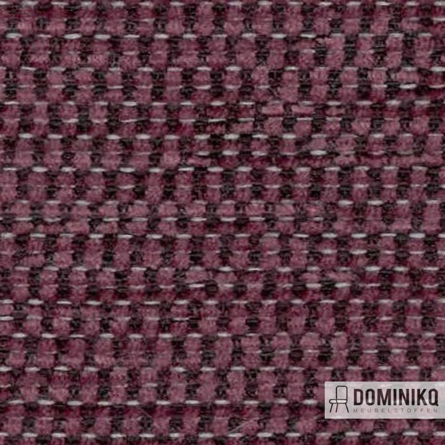 Luxueuze Vyva Fabrics Extex Spice ES5 Chenille stof met natuurlijke gemêleerde textuur in kleur Clove.