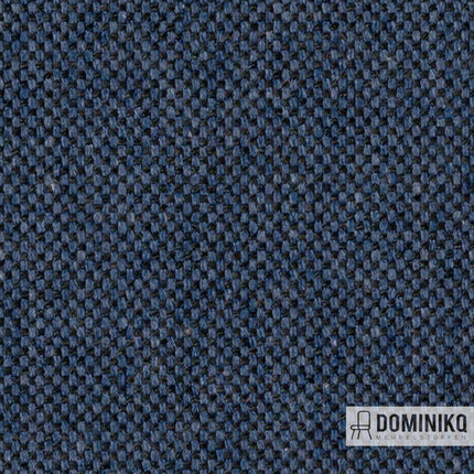 Donkerblauwe stof van Sunbrella Source, deels gerecycled acryl. Unieke uitstraling met OEKO-TEX en GREENGUARD Gold certificering.