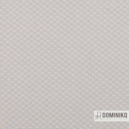 Sneeuwwit kunstleer met diamantpatroon van Vyva Fabrics, ideaal voor wand- en plafondbekleding. Luxe uitstraling en slijtvast ontwerp.