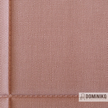 Vyva Fabrics gelast vinyl met vierkant design en stiknaad, ideaal voor binnen- en buitengebruik, waterdicht en stijlvol.