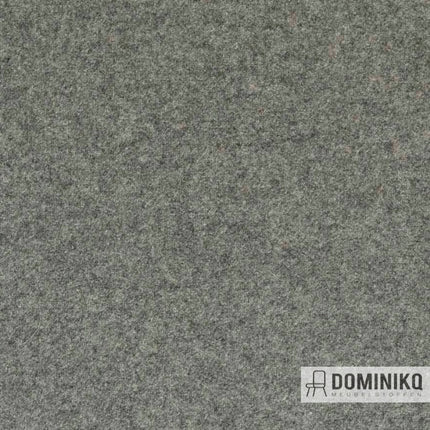 Grijze gerecyclede meubelstof Facet, duurzaam en milieuvriendelijk, met natuurlijke wolkwaliteiten zoals brandvertraging en slijtvastheid.