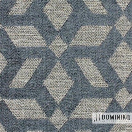 Meubelstof Aristide Carlton 185 Grijs met grafisch patroon en sterachtige bloemen in mozaïekstijl, ideaal voor kleine oppervlakken.