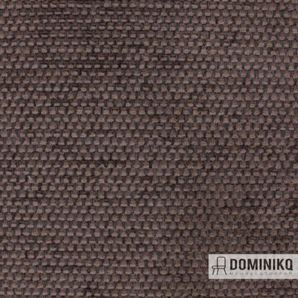 Aristide César 270 Chocolade geweven meubelstof met Aquaclean technologie, ideaal voor luxe interieurtoepassingen.