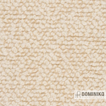 Bute Fabrics Storr CF774 Eggshell bouclé meubelstof, wolgehalte 97%, stevige geweven stof met dikke lussen, veilig en comfortabel.