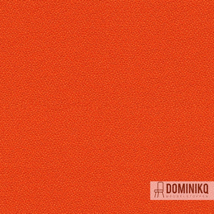 Camira Fabrics Phoenix YP113 Olympic meubelstof in oranje kleur, geschikt voor professionele projecten en bureaustoelen.