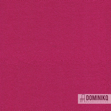 Camira Fabrics Sprint PS018 roze meubelstof, geïnspireerd door sportkleding, met flexibele en prestatiegerichte eigenschappen.