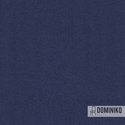 Camira Fabrics Sprint PS033 Line, donkerblauw meubelstof, sportieve flexibiliteit en prestaties geïnspireerde designstof
