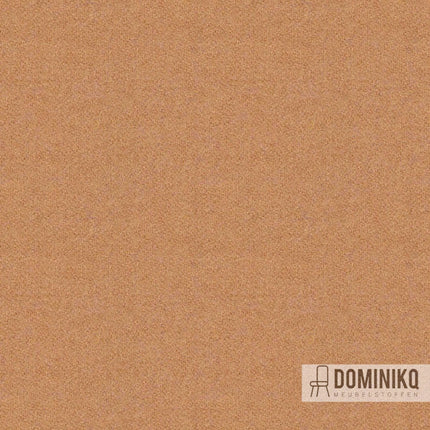 Close-up van Camira Fabrics - Synergy 170 stof in warme bruintint, geschikt voor grote panelen en meubels. Breedte 170 cm.