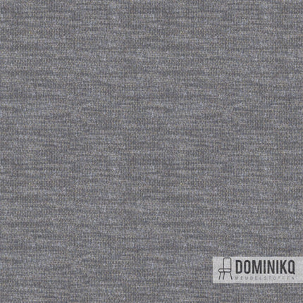 Grijze meubelstof Camira Track HTK06, luxe Trevira CS chenille, wasbaar op 60 graden, ideaal voor vervuilde omgevingen.