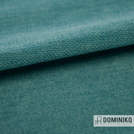 Amara meubelstof van Casal in kleur 14 Canard met subtiel reliëf, veelzijdig en perfect voor uiteenlopende interieurstijlen.