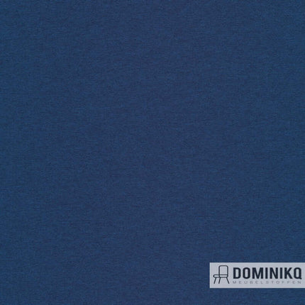 Solid dim-out stof met tweekleurig effect en subtiele glans, ideaal voor professioneel gebruik, vlamvertragend en stevig van structuur.