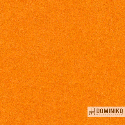 Stof Comfort+ in oranje kleur, suède look, vlekwerend en zacht, geschikt voor meubels. Verkrijgbaar in 77 kleuren, van merk Gabriel.