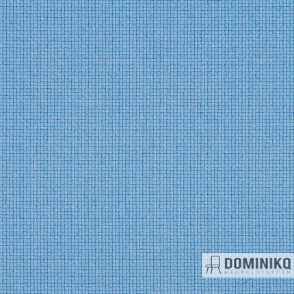 Gabriel Go Uni stof in blauw, strak gestroomlijnd ontwerp, gemaakt van brandbestendig Trevira CS, geschikt voor Cradle to Cradle recycling.