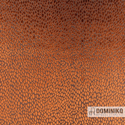 Tijgerprint meubelstof van JAB Anstoetz, model Splendido, met driedimensionaal effect en kleinschalige natuurlijke vormen.