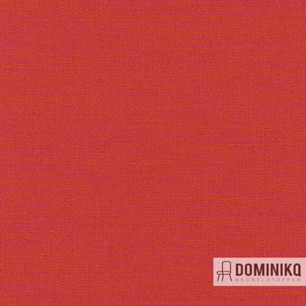 Kvadrat Raf Simons Balder 3 in levendig rood met subtiele kleurschommelingen, ontworpen door Fanny Aronsen.