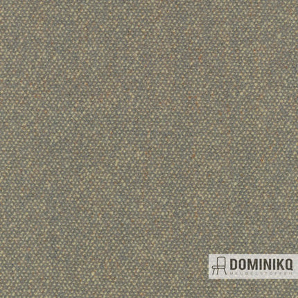 Wollen meubelstof Vanir door Raf Simons, geïnspireerd op militaire jassen, met bouclé garens. Nieuw ontwerp van Kvadrat.